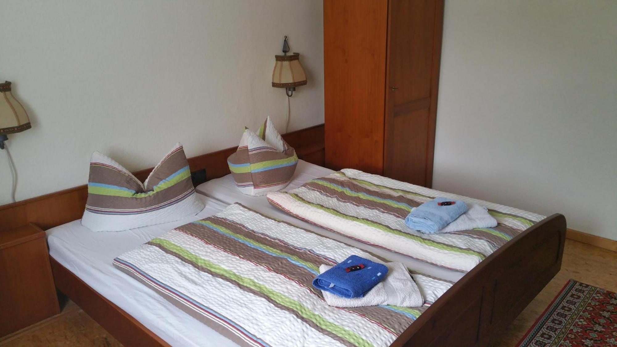 Gasthof Alte Fischerhuette Altfriesack Room photo